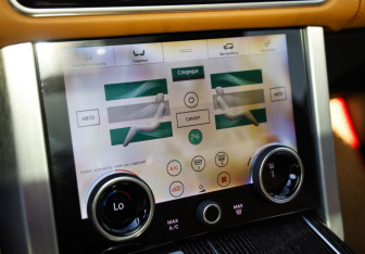Подержанный автомобиль Land Rover Range Rover 2020 года (19 фото)