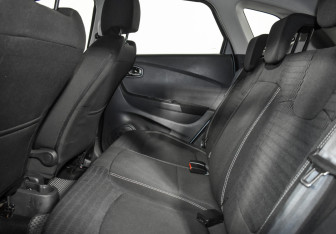 Подержанный автомобиль Renault Kaptur 2018 года (13 фото)