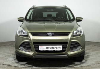 Подержанный автомобиль Ford Kuga 2014 года (2 фото)