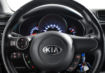 Подержанный автомобиль Kia Soul 2019 года (17 фото)