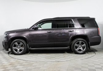 Подержанный автомобиль Chevrolet Tahoe 2016 года (7 фото)