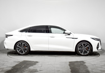 Подержанный автомобиль Chery Arrizo 8 2023 года (4 фото)