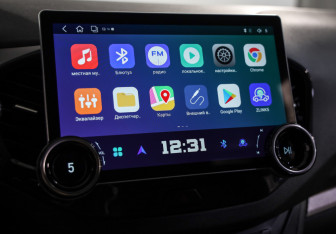 Подержанный автомобиль LADA (ВАЗ) Vesta Sedan 2017 года (13 фото)