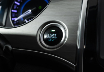 Подержанный автомобиль Haval H2 2019 года (18 фото)