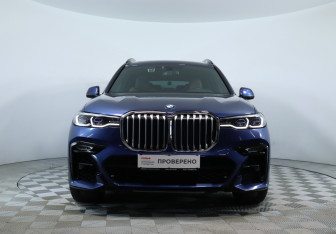 Подержанный автомобиль BMW X7 2020 года (2 фото)