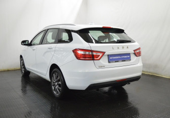 Подержанный автомобиль LADA (ВАЗ) Vesta Wagon 2020 года (7 фото)