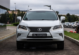 Подержанный автомобиль Lexus RX 2012 года (2 фото)