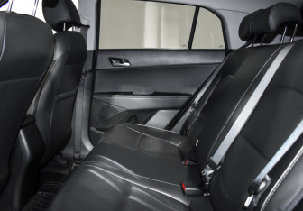 Подержанный автомобиль Hyundai Creta 2017 года (12 фото)