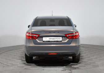 Подержанный автомобиль LADA (ВАЗ) Vesta Sedan 2016 года (6 фото)