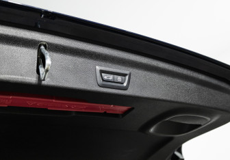 Подержанный автомобиль MINI Countryman 2017 года (20 фото)