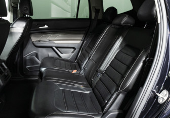 Подержанный автомобиль Volkswagen Teramont 2021 года (10 фото)