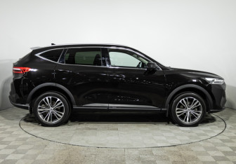Подержанный автомобиль Haval F7 2022 года (4 фото)