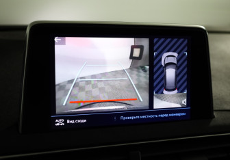 Подержанный автомобиль Peugeot 3008 2020 года (16 фото)