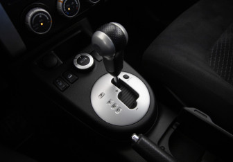 Подержанный автомобиль Nissan X-Trail 2013 года (14 фото)