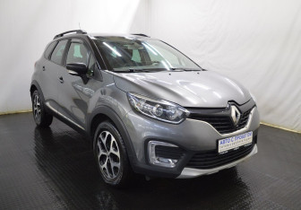 Подержанный автомобиль Renault Kaptur 2017 года (3 фото)