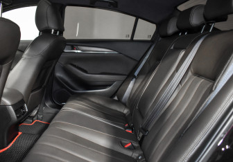 Подержанный автомобиль Mazda 6 Sedan 2023 года (14 фото)