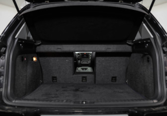 Подержанный автомобиль Volkswagen Tiguan 2010 года (27 фото)