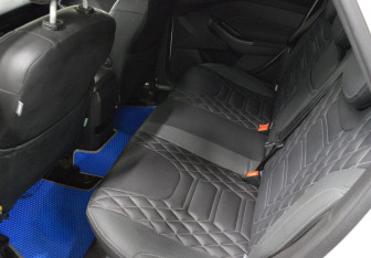 Подержанный автомобиль Ford Focus Hatchback 2017 года (11 фото)