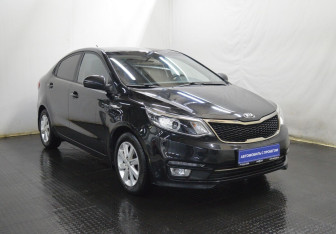 Подержанный автомобиль Kia Rio Sedan 2016 года (3 фото)