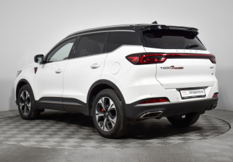 Подержанный автомобиль Chery Tiggo 7 Pro Max 2023 года (7 фото)