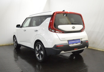 Подержанный автомобиль Kia Soul 2020 года (7 фото)