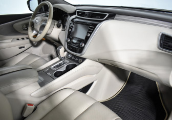 Подержанный автомобиль Nissan Murano Suv 2016 года (13 фото)