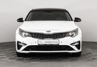Подержанный автомобиль Kia Optima Sedan 2019 года (2 фото)