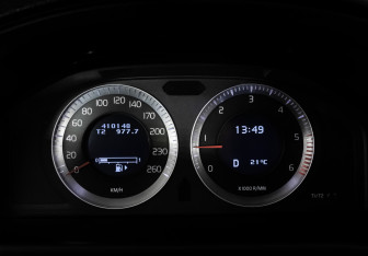 Подержанный автомобиль Volvo XC70 2008 года (26 фото)