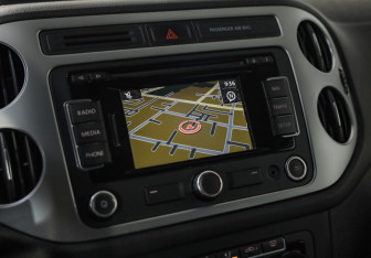 Подержанный автомобиль Volkswagen Tiguan 2013 года (13 фото)
