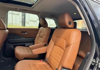 Новый Nissan Pathfinder 2024 (13 фото)