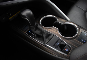 Подержанный автомобиль Toyota Camry Sedan 2018 года (13 фото)