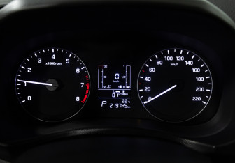 Подержанный автомобиль Hyundai Creta 2016 года (12 фото)