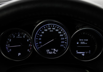 Подержанный автомобиль Mazda CX-5 2013 года (20 фото)