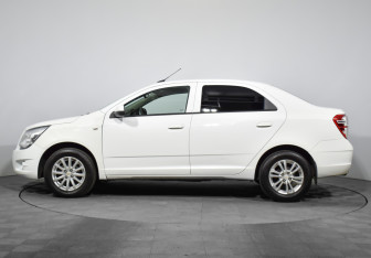 Подержанный автомобиль Chevrolet Cobalt Sedan 2021 года (8 фото)