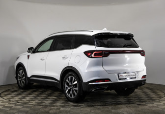 Подержанный автомобиль Chery Tiggo 7 Pro Max 2023 года (7 фото)