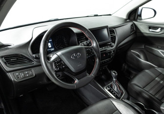 Подержанный автомобиль Hyundai Solaris Sedan 2020 года (11 фото)