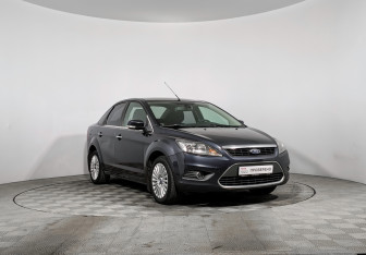 Подержанный автомобиль Ford Focus Sedan 2011 года (3 фото)