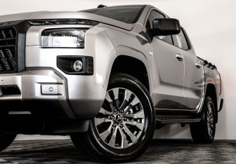 Новый Mitsubishi L200 2024 (2 фото)