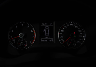 Подержанный автомобиль Volkswagen Jetta Sedan 2013 года (11 фото)