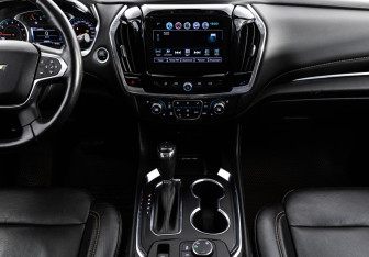 Подержанный автомобиль Chevrolet Traverse 2018 года (14 фото)