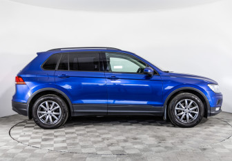 Подержанный автомобиль Volkswagen Tiguan 2020 года (4 фото)