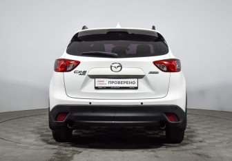 Подержанный автомобиль Mazda CX-5 2016 года (6 фото)