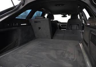 Подержанный автомобиль Audi A6 allroad 2019 года (34 фото)