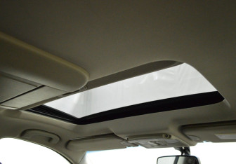 Подержанный автомобиль Infiniti QX70 2013 года (20 фото)