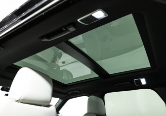 Подержанный автомобиль Land Rover Range Rover Sport 2013 года (22 фото)