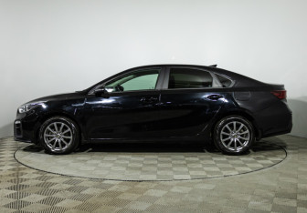 Подержанный автомобиль Kia Cerato Sedan 2020 года (8 фото)