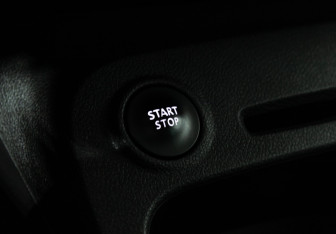 Подержанный автомобиль Renault Kaptur 2019 года (17 фото)