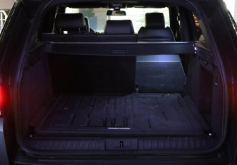 Подержанный автомобиль Land Rover Range Rover Sport 2015 года (33 фото)