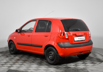 Подержанный автомобиль Hyundai Getz 2008 года (7 фото)