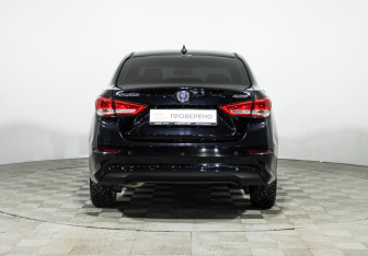 Подержанный автомобиль Changan Alsvin 2023 года (6 фото)